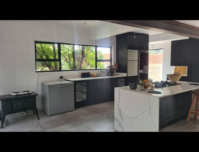 3 BEDROOM PROPERTY TO RENT IN VORNA VALLEY